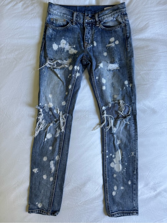 MNML Denim - MNML Blue Distressed Button-Fly Skinny Jeans (29)